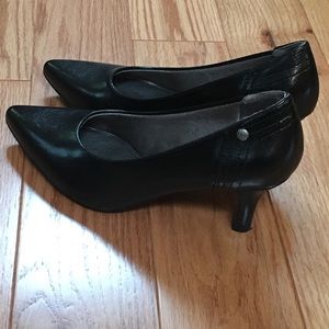 Black 2” heels